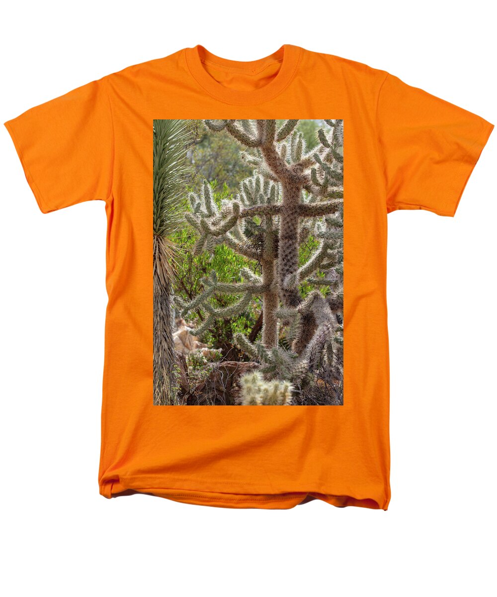 Cacti II - Men's T-Shirt  (Regular Fit)