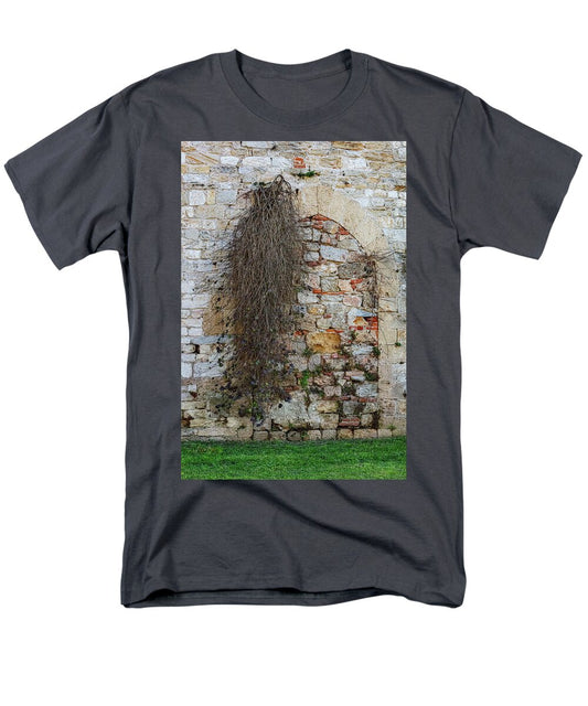 City Wall of Pisa - Men's T-Shirt  (Regular Fit)