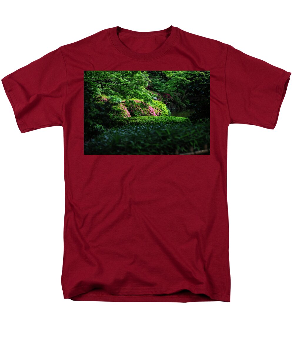 Gardens of Tokyo II - Men's T-Shirt  (Regular Fit)