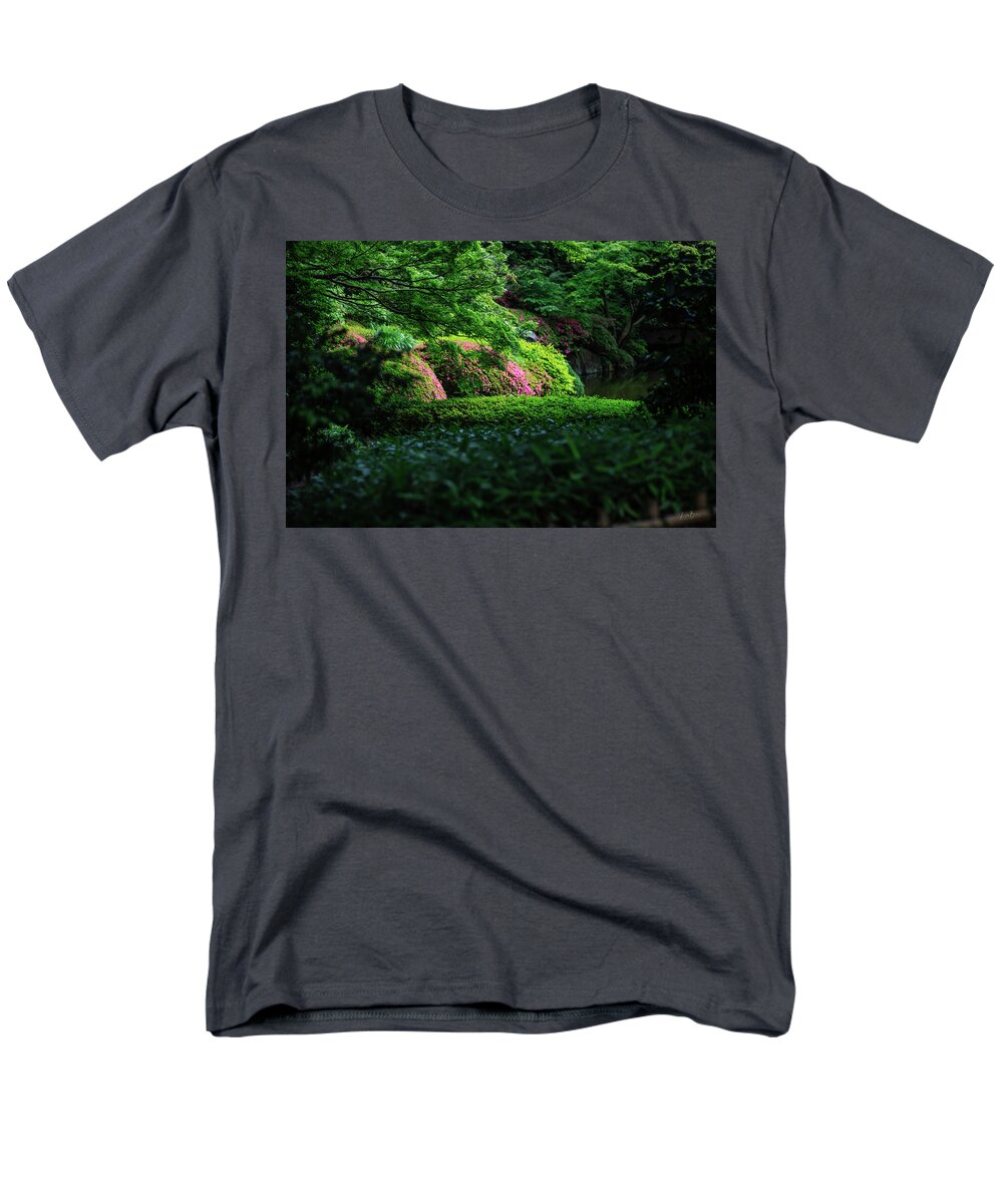Gardens of Tokyo II - Men's T-Shirt  (Regular Fit)