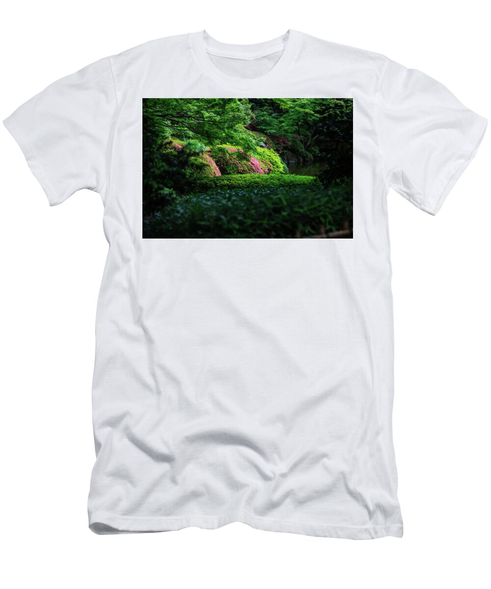 Gardens of Tokyo II - T-Shirt