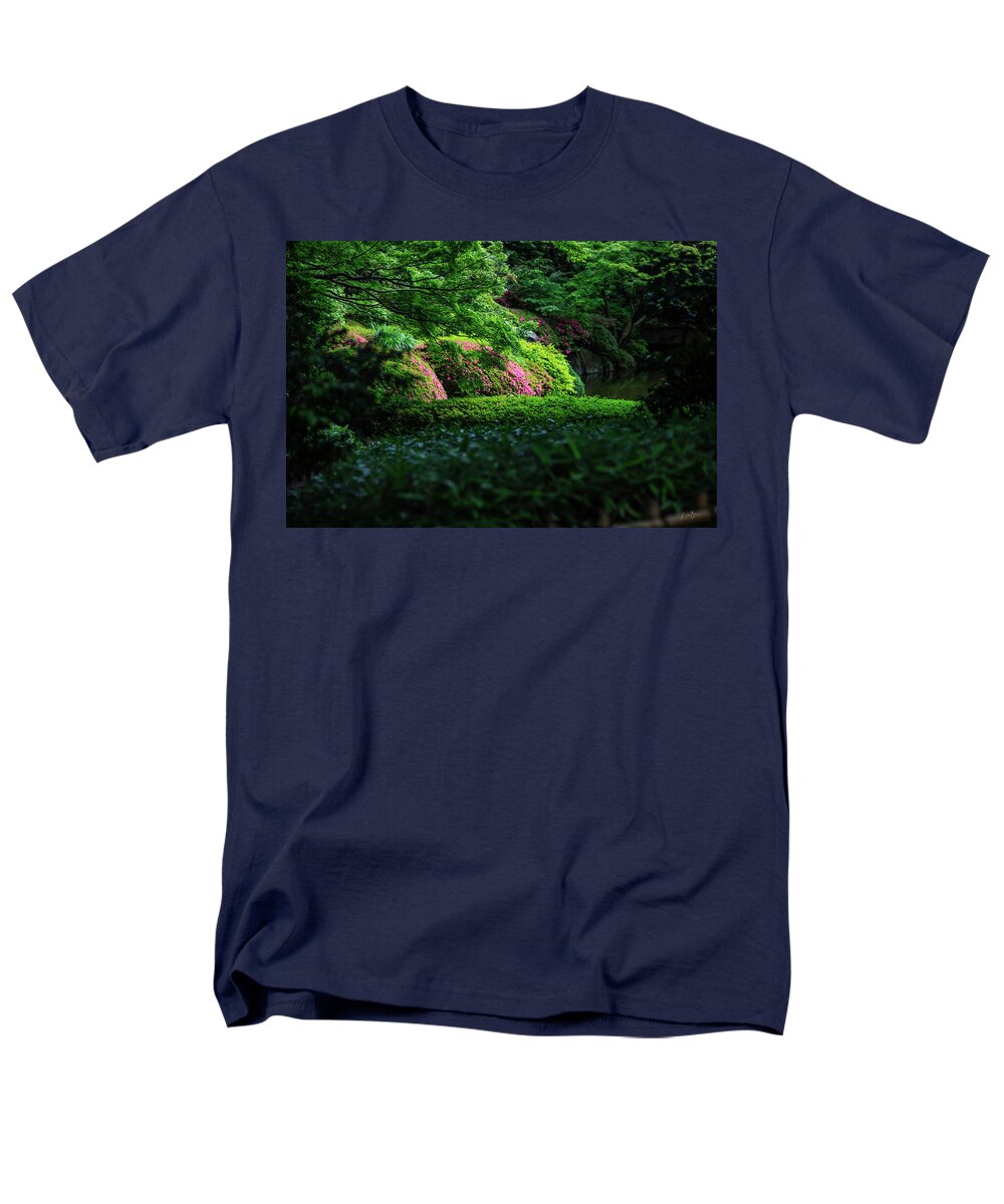 Gardens of Tokyo II - Men's T-Shirt  (Regular Fit)