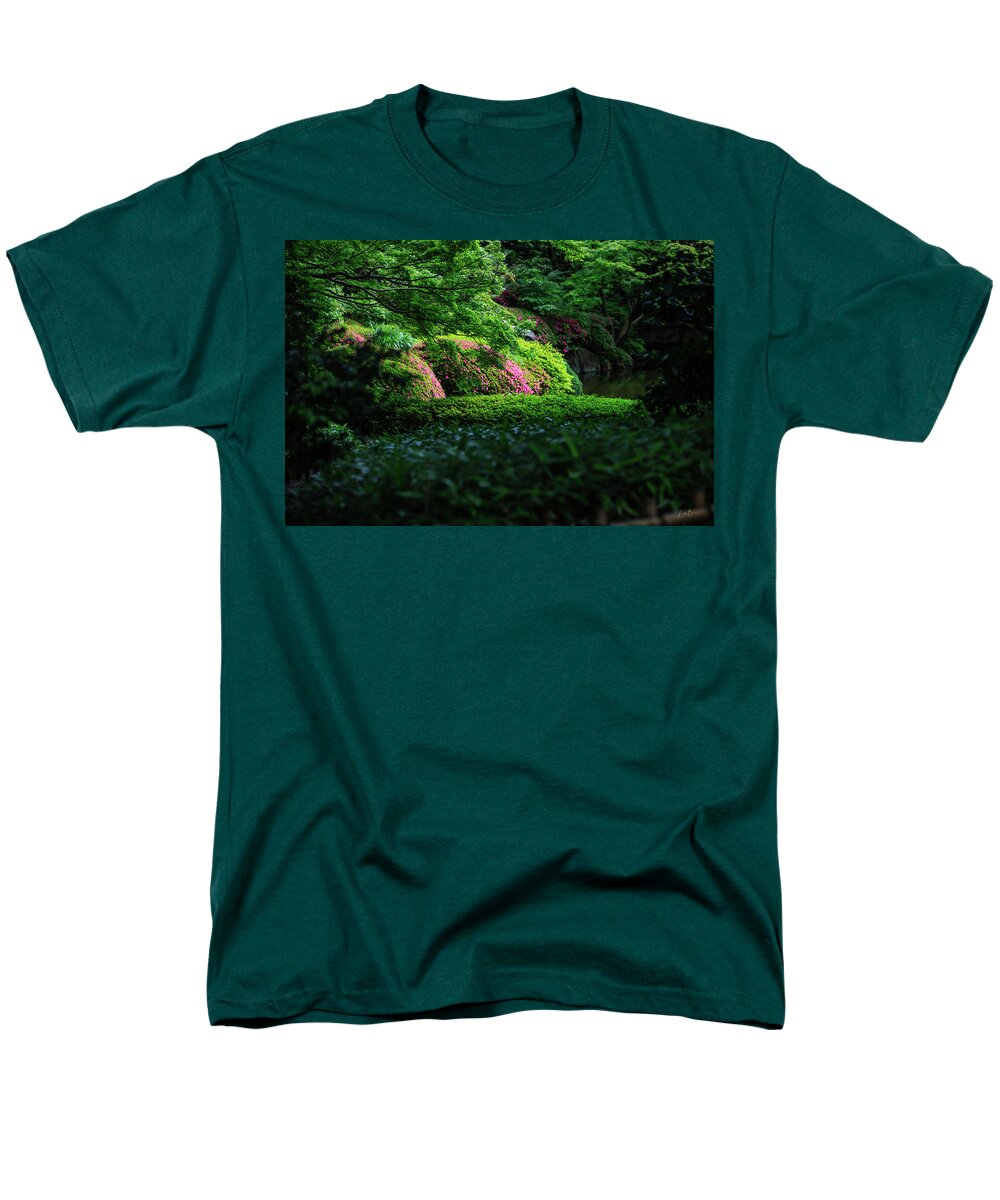 Gardens of Tokyo II - Men's T-Shirt  (Regular Fit)