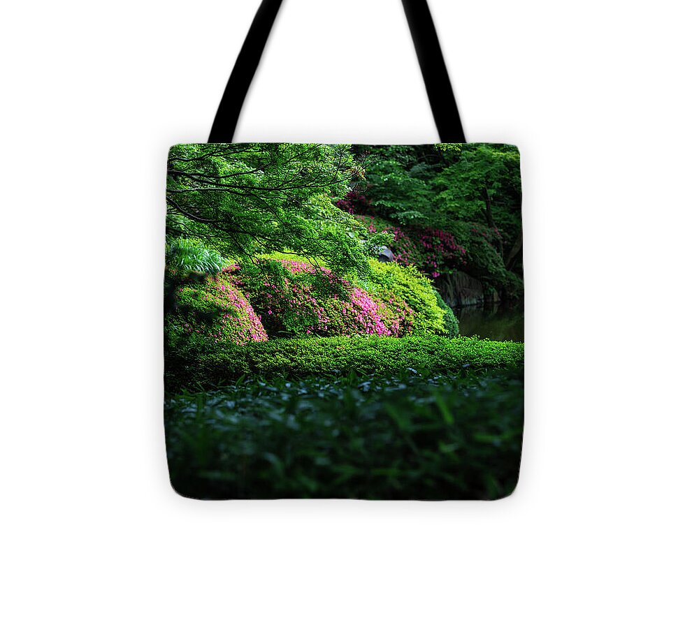 Gardens of Tokyo II - Tote Bag