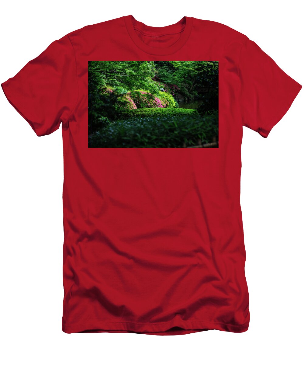 Gardens of Tokyo II - T-Shirt