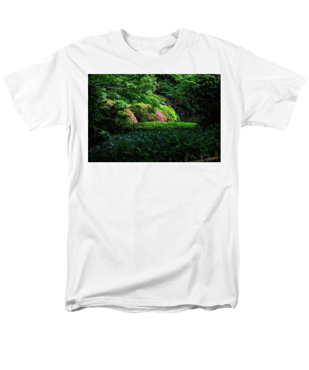 Gardens of Tokyo II - Men's T-Shirt  (Regular Fit)