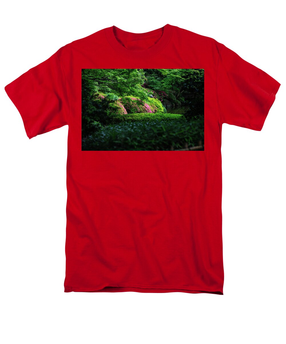 Gardens of Tokyo II - Men's T-Shirt  (Regular Fit)
