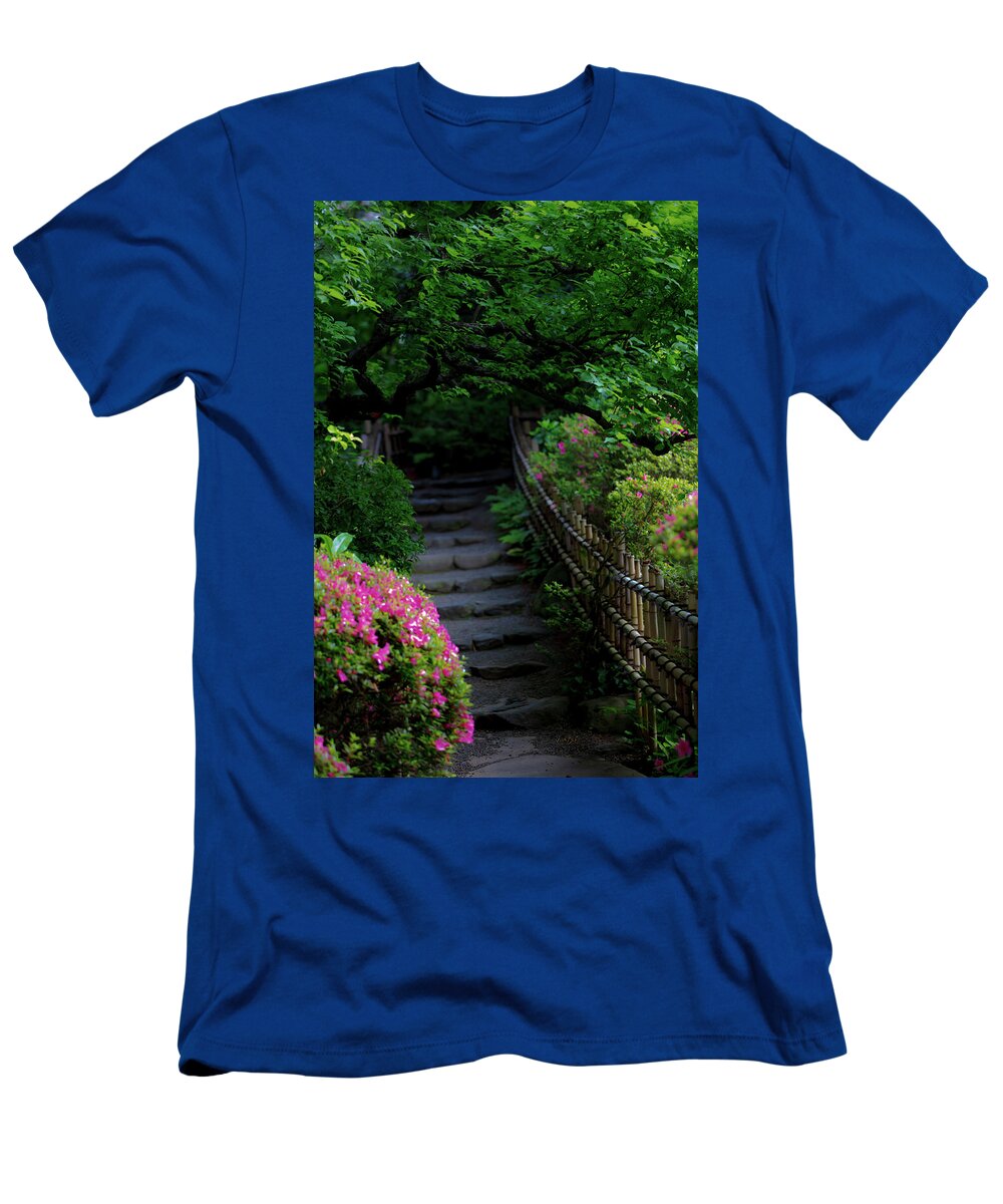 Gardens of Tokyo III - T-Shirt