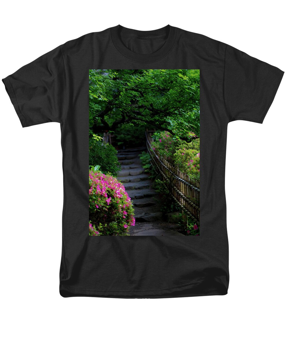Gardens of Tokyo III - Men's T-Shirt  (Regular Fit)