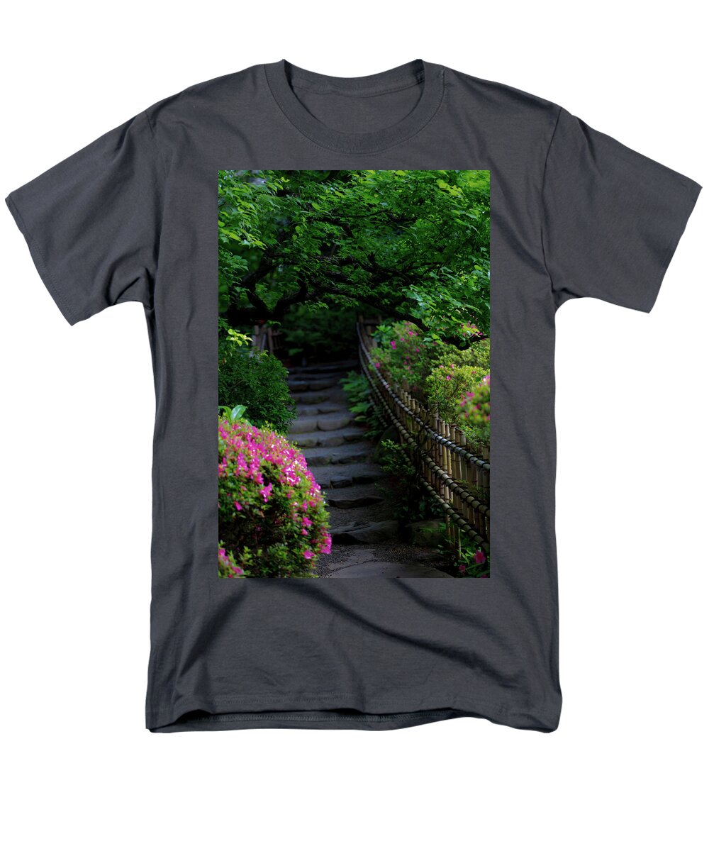 Gardens of Tokyo III - Men's T-Shirt  (Regular Fit)