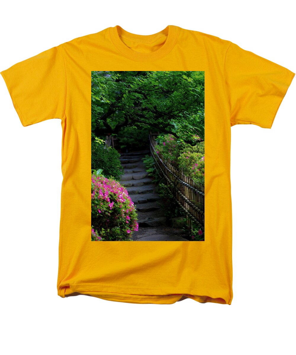 Gardens of Tokyo III - Men's T-Shirt  (Regular Fit)