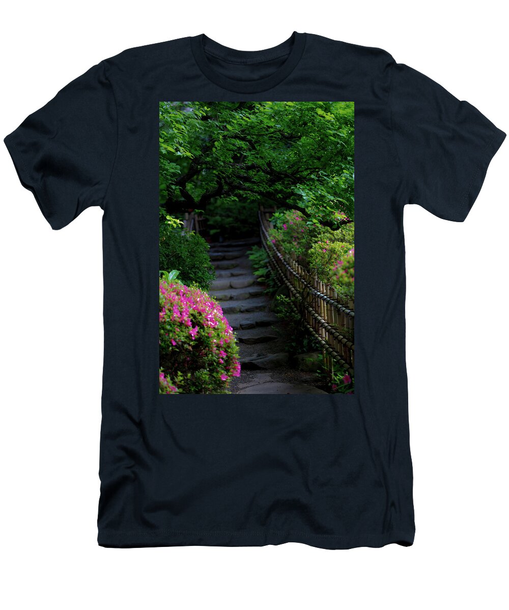 Gardens of Tokyo III - T-Shirt