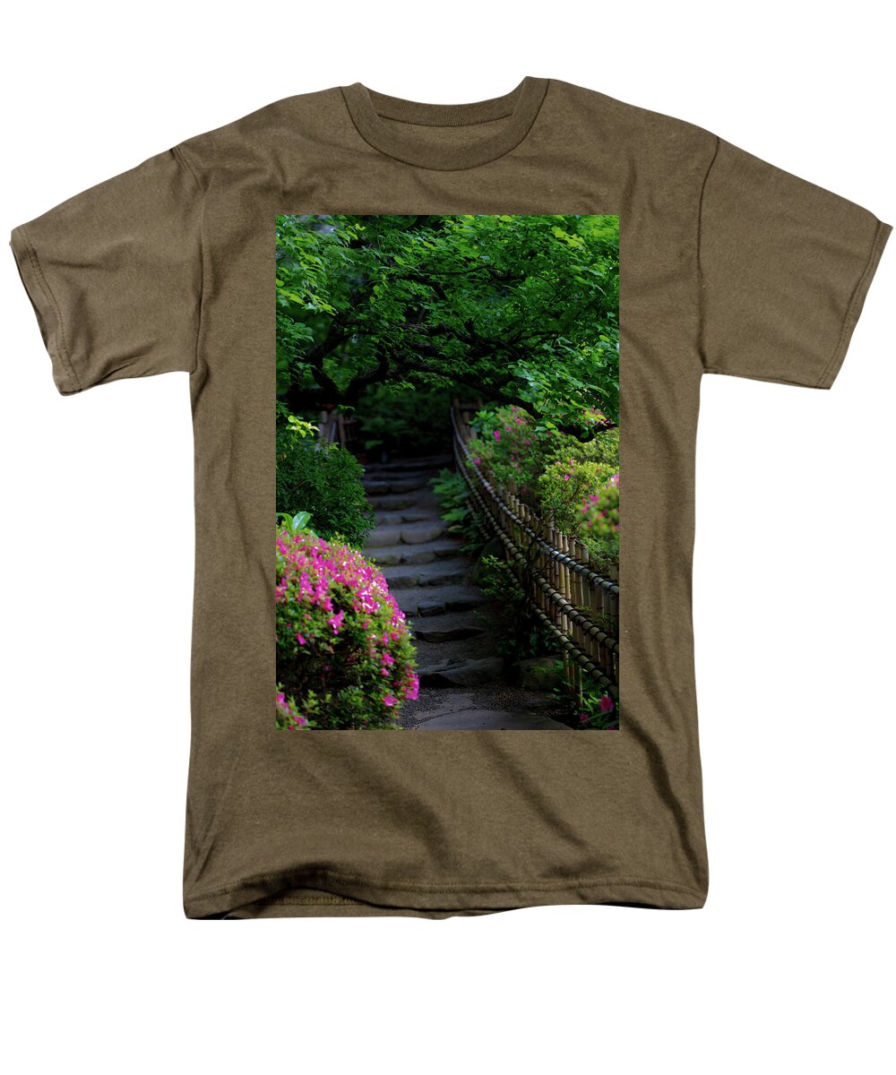 Gardens of Tokyo III - Men's T-Shirt  (Regular Fit)