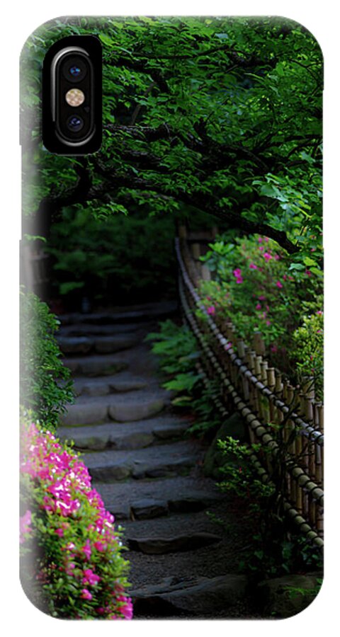 Gardens of Tokyo III - Phone Case