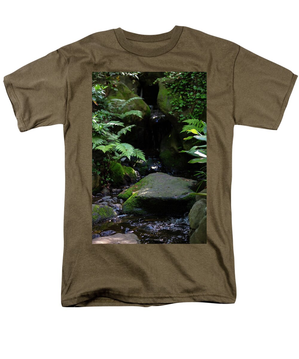 Gardens of Tokyo IV - Men's T-Shirt  (Regular Fit)