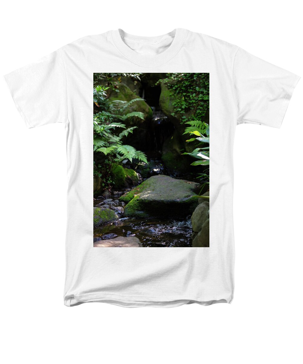 Gardens of Tokyo IV - Men's T-Shirt  (Regular Fit)