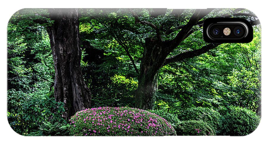 Gardens of Tokyo - Phone Case