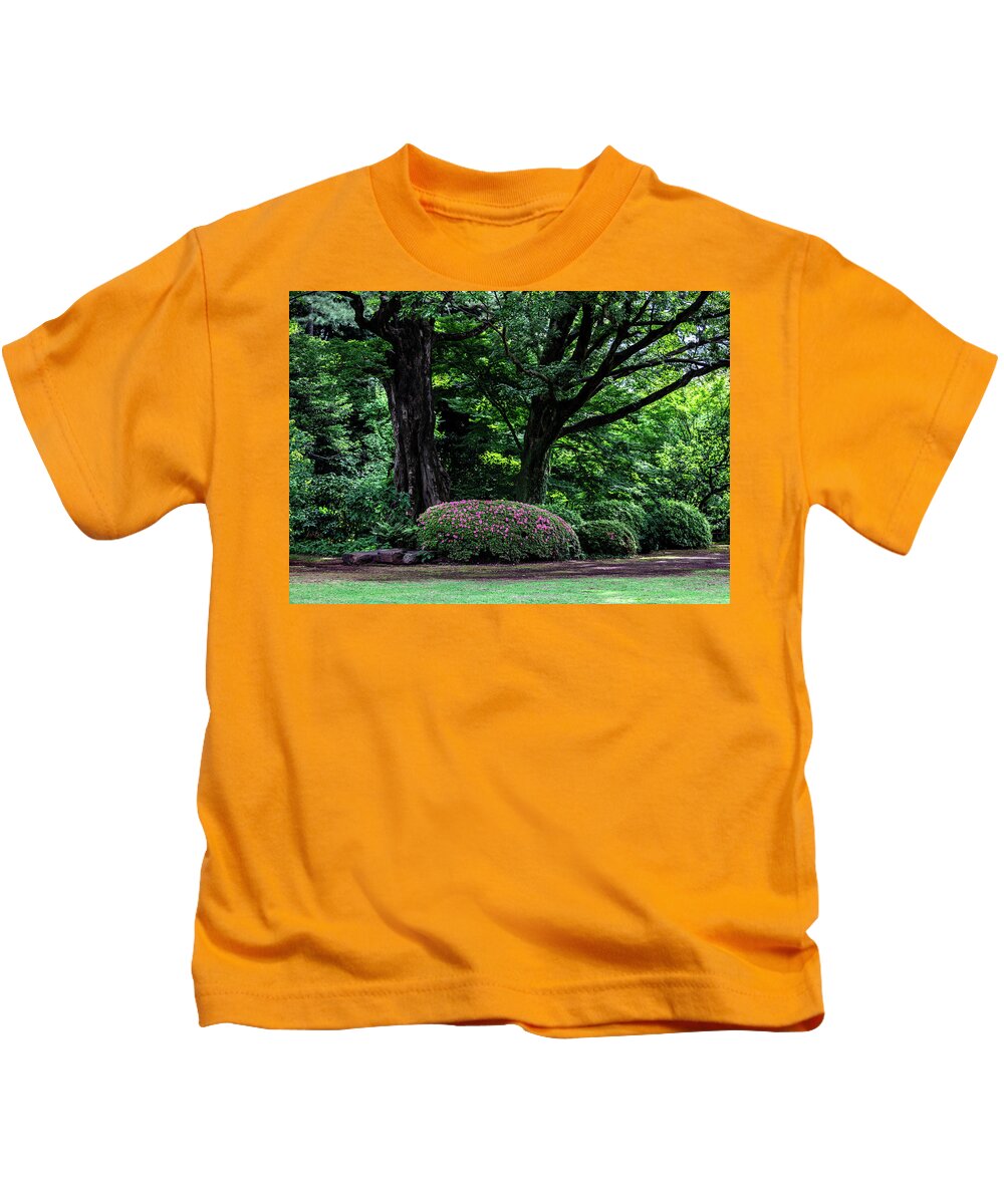 Gardens of Tokyo - Kids T-Shirt