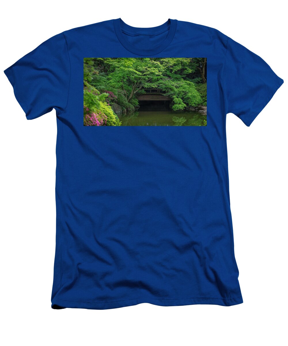 Gardens of Tokyo V - T-Shirt
