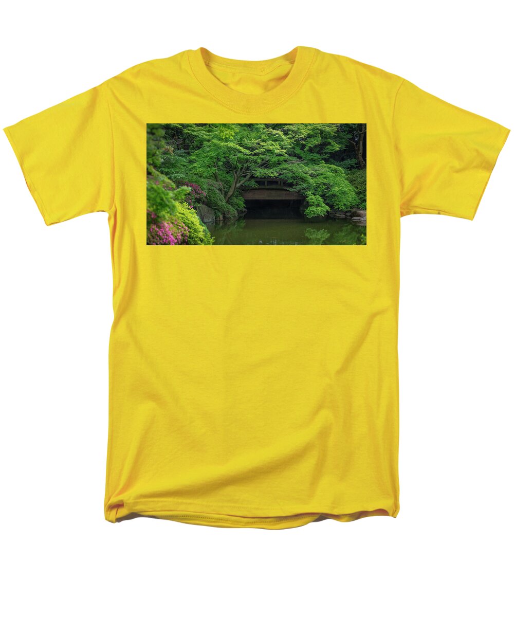 Gardens of Tokyo V - Men's T-Shirt  (Regular Fit)