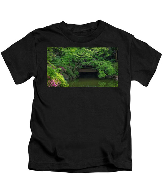 Gardens of Tokyo V - Kids T-Shirt