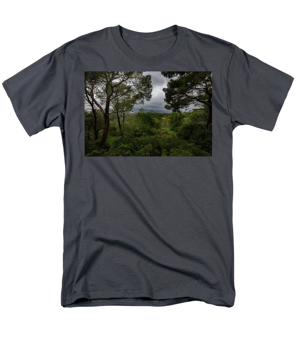 Hillside View from Spain Castle Gardens - Men's T-Shirt  (Regular Fit)