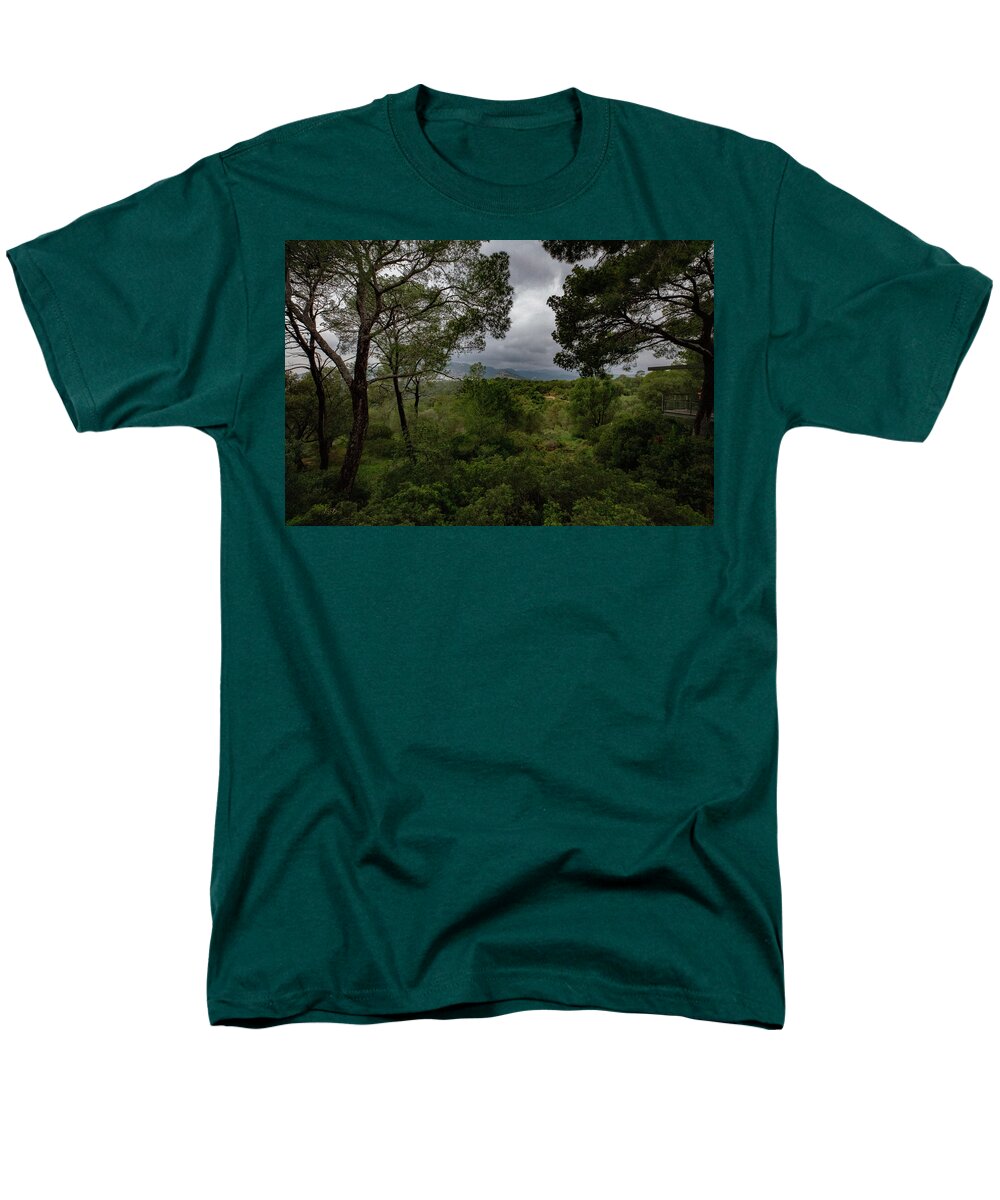 Hillside View from Spain Castle Gardens - Men's T-Shirt  (Regular Fit)