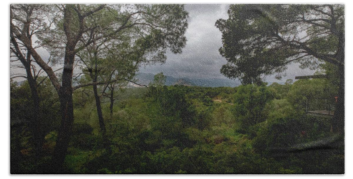 Hillside View from Spain Castle Gardens - Bath Towel
