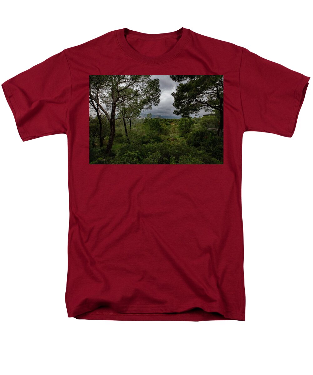 Hillside View from Spain Castle Gardens - Men's T-Shirt  (Regular Fit)