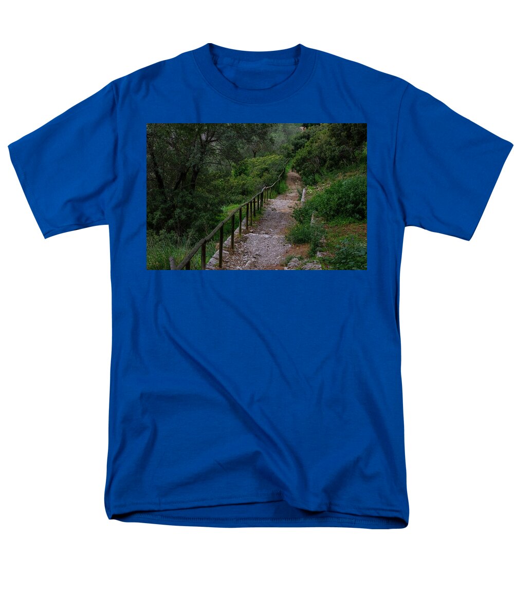 Hillside View from Spain Castle Gardens III - Men's T-Shirt  (Regular Fit)