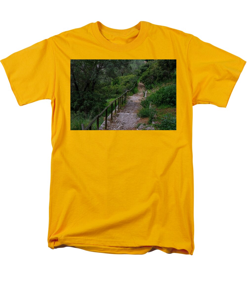 Hillside View from Spain Castle Gardens III - Men's T-Shirt  (Regular Fit)