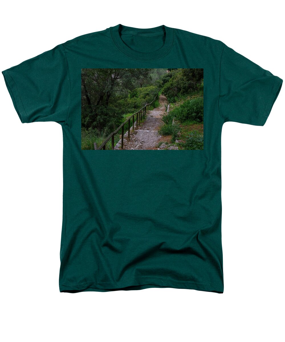 Hillside View from Spain Castle Gardens III - Men's T-Shirt  (Regular Fit)