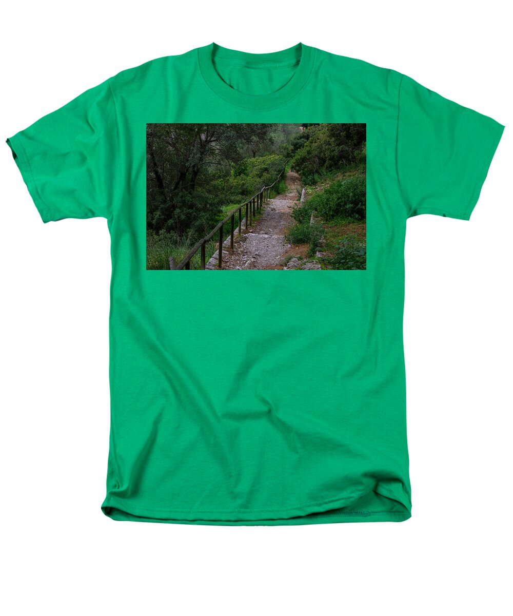 Hillside View from Spain Castle Gardens III - Men's T-Shirt  (Regular Fit)