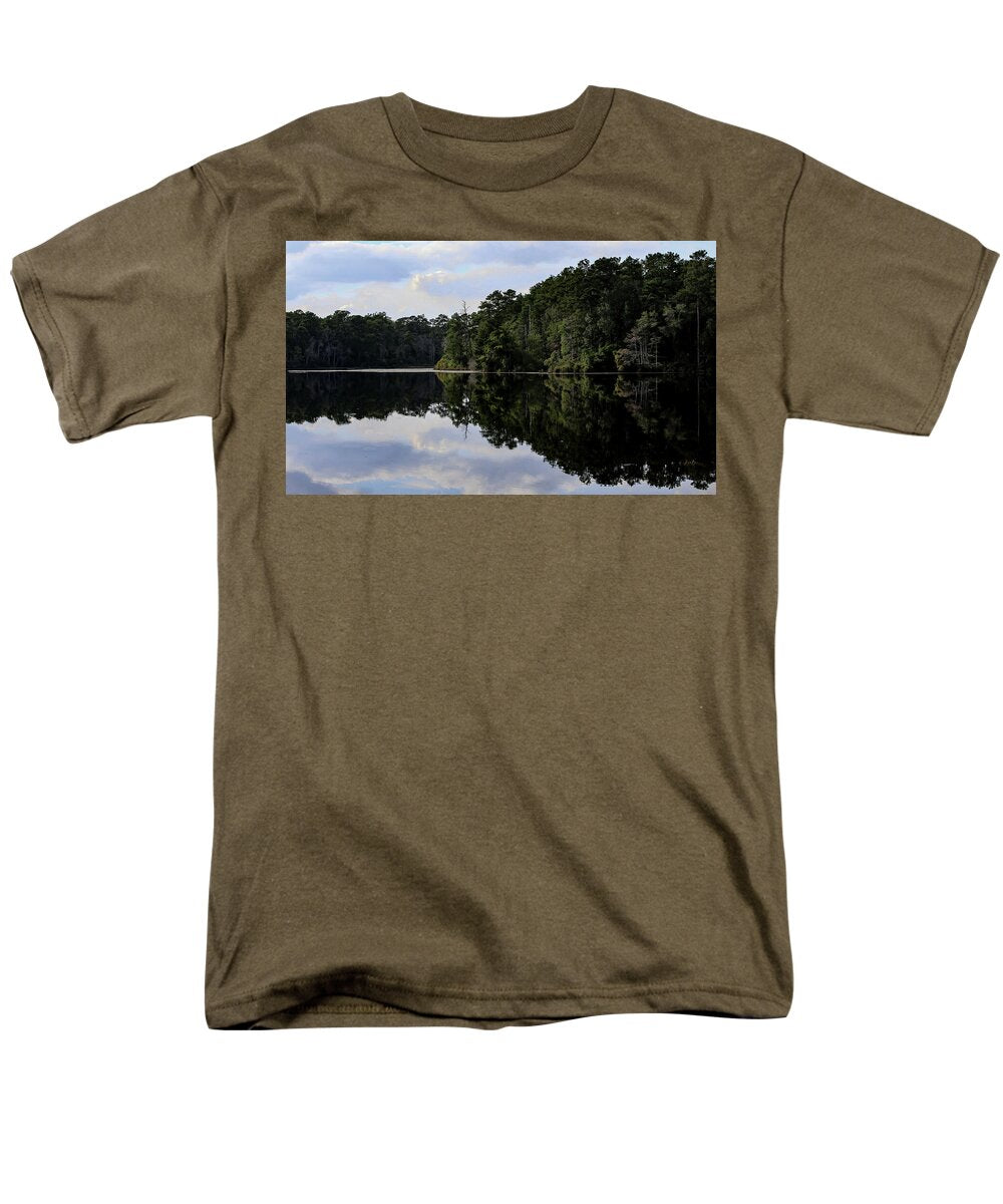 Lake Rim of North Carolina II  - Men's T-Shirt  (Regular Fit)