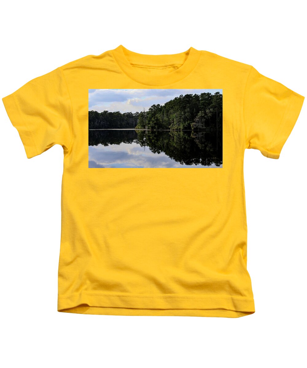 Lake Rim of North Carolina II  - Kids T-Shirt