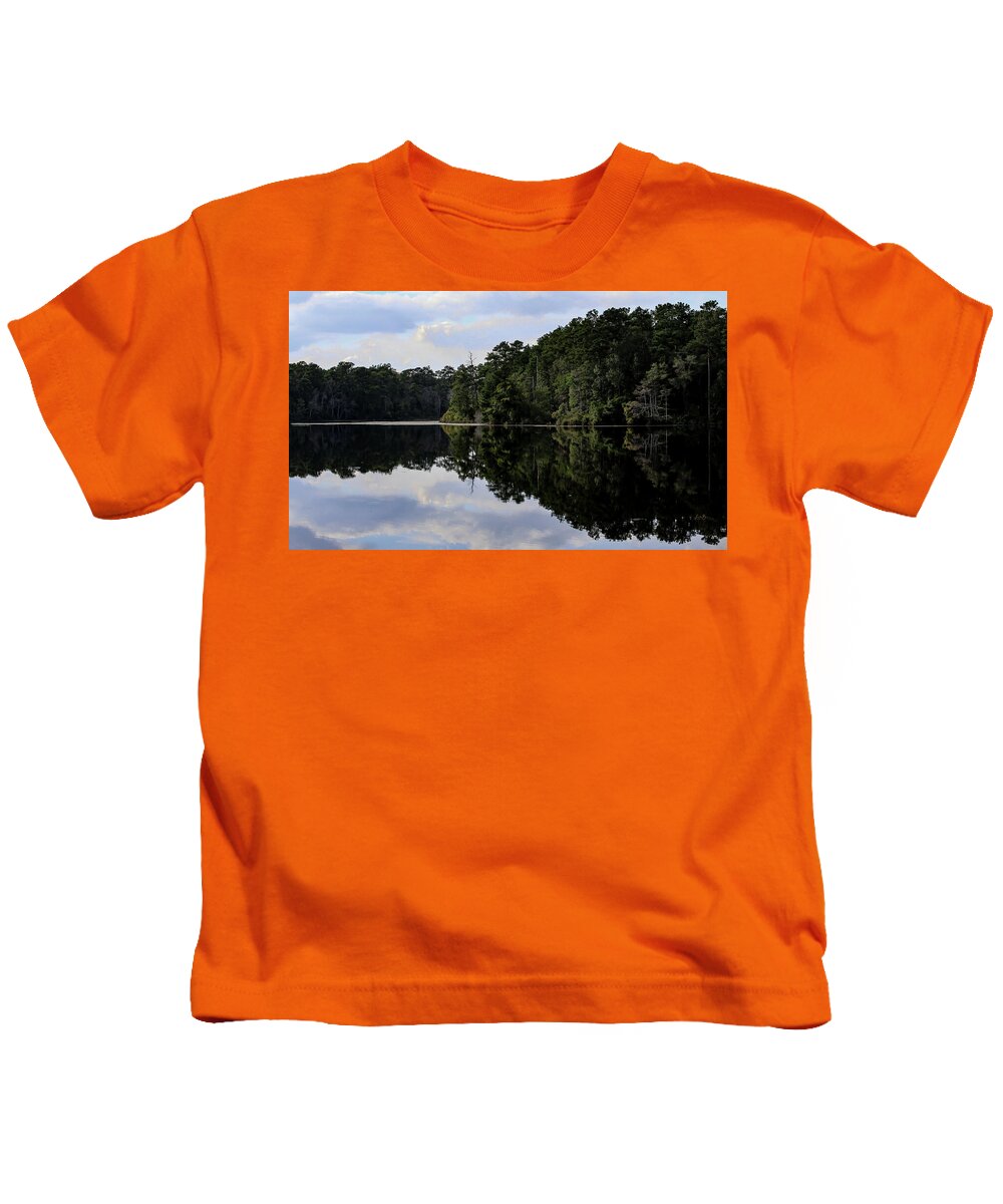 Lake Rim of North Carolina II  - Kids T-Shirt