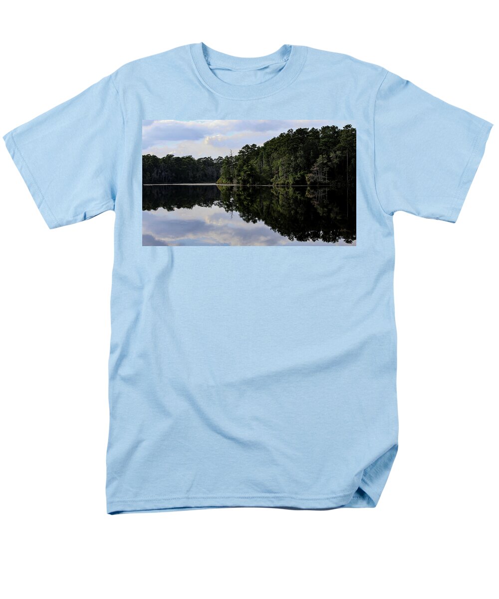 Lake Rim of North Carolina II  - Men's T-Shirt  (Regular Fit)
