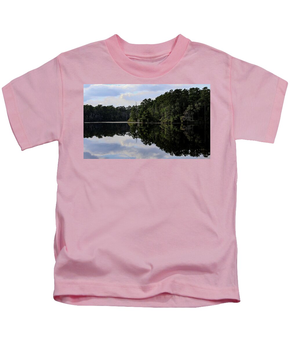Lake Rim of North Carolina II  - Kids T-Shirt