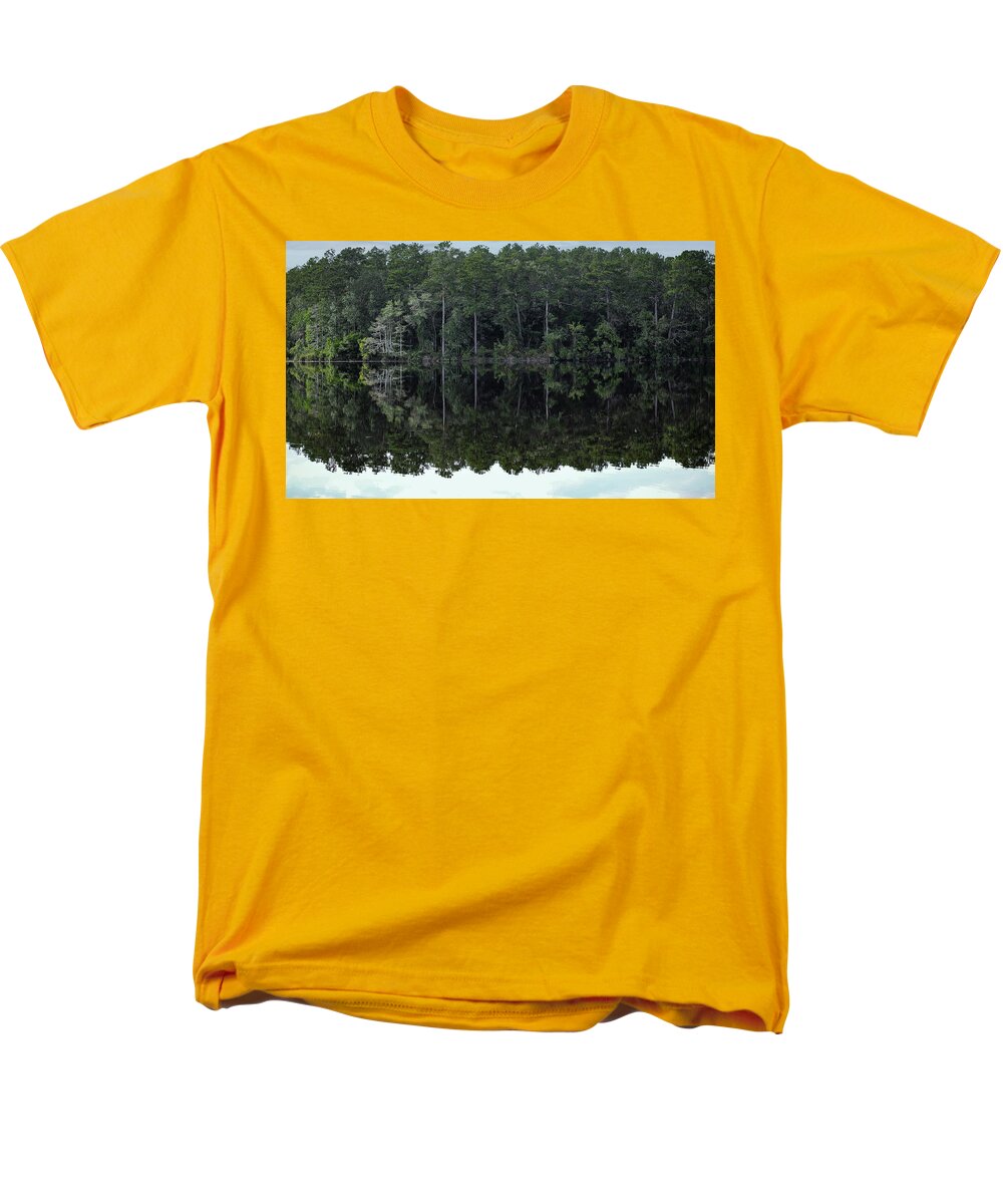 Lake Rim of North Carolina - Men's T-Shirt  (Regular Fit)