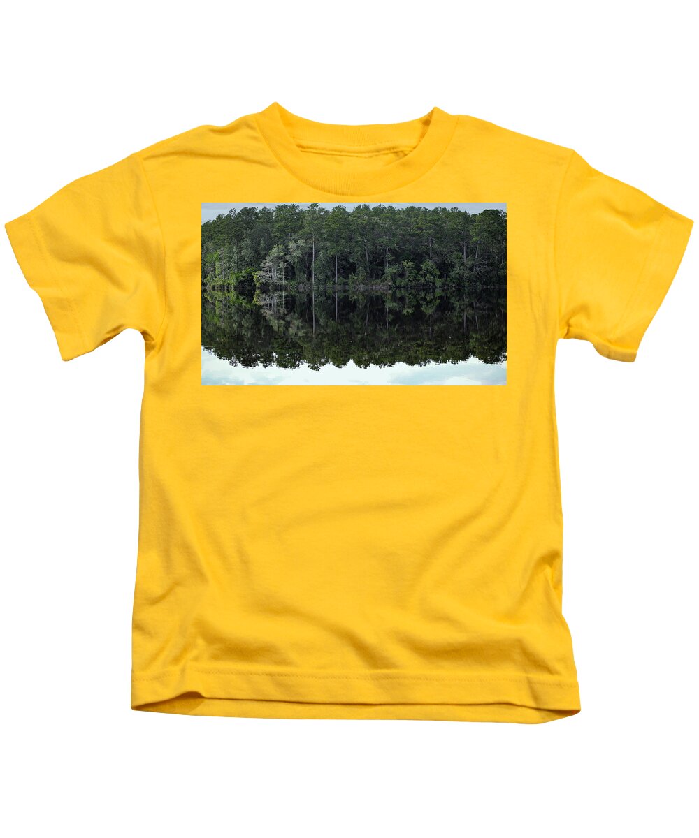 Lake Rim of North Carolina - Kids T-Shirt