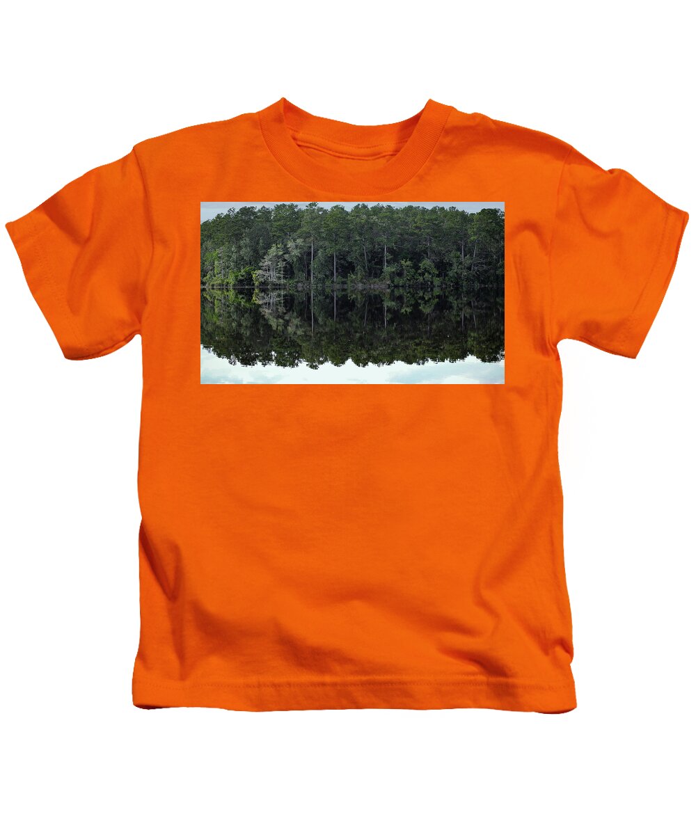 Lake Rim of North Carolina - Kids T-Shirt