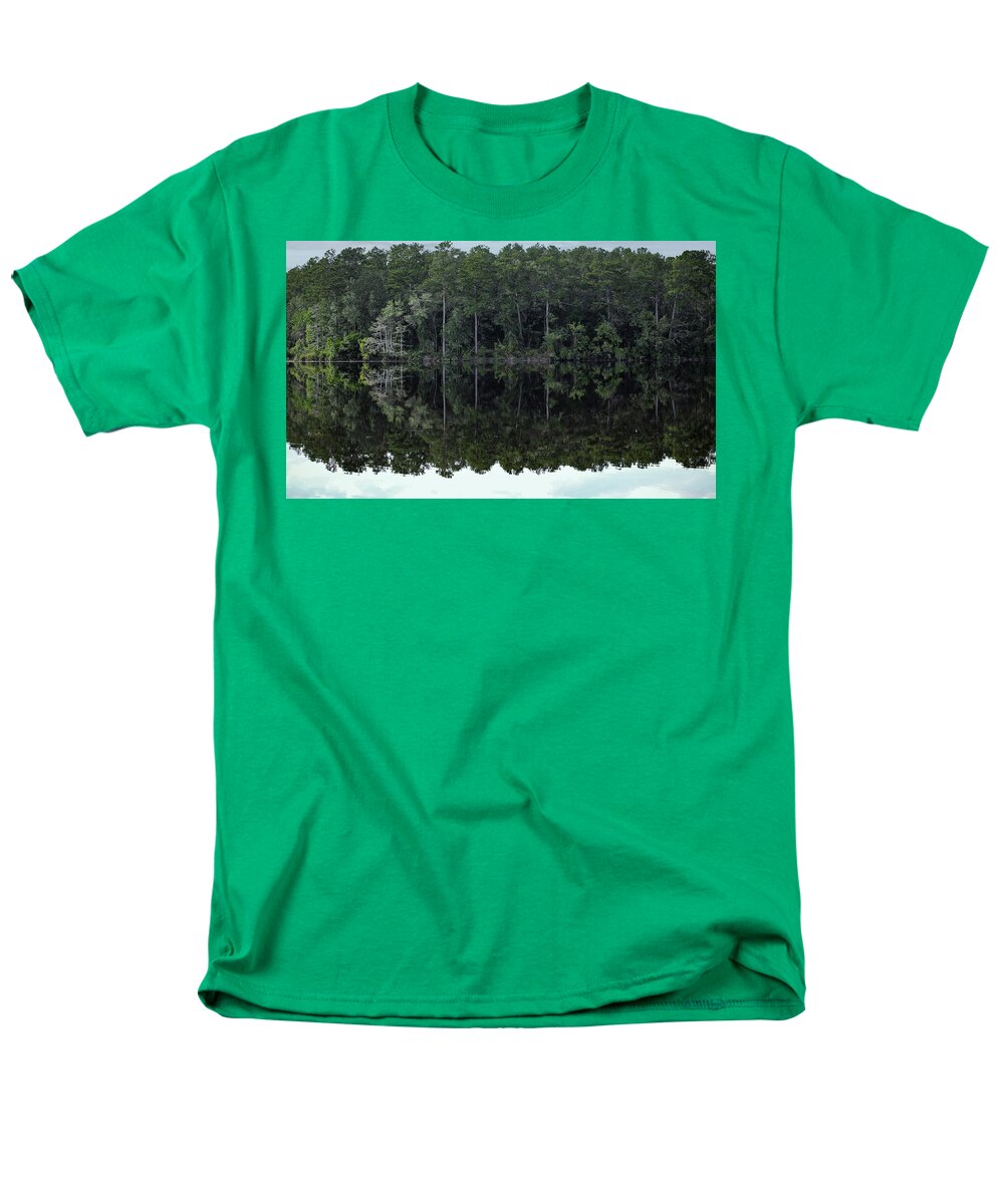 Lake Rim of North Carolina - Men's T-Shirt  (Regular Fit)