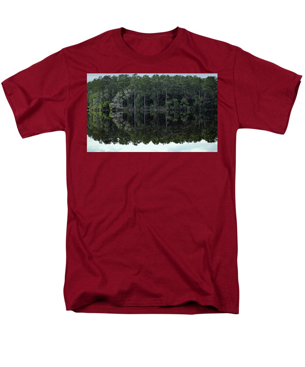 Lake Rim of North Carolina - Men's T-Shirt  (Regular Fit)