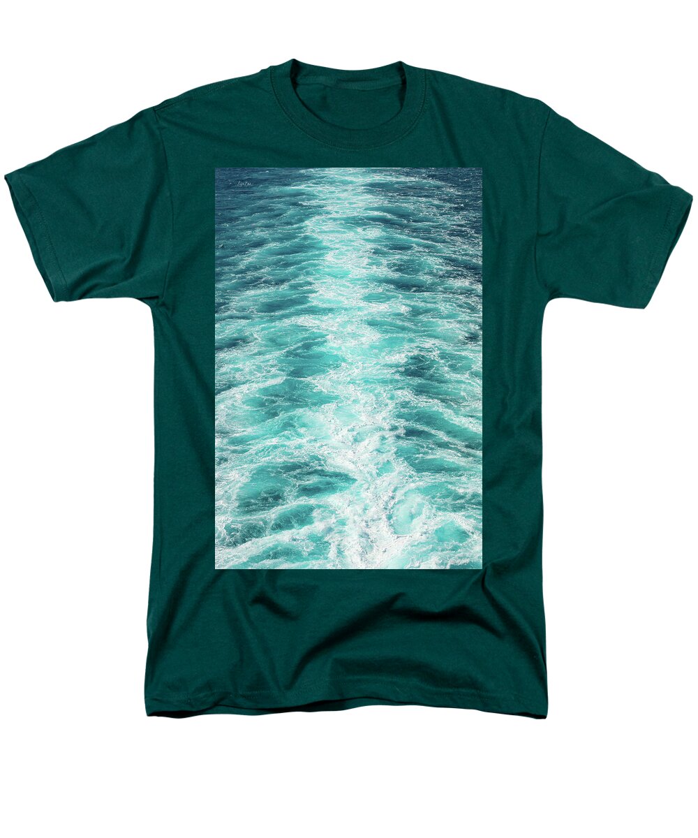 Off the Coastal Waters of Italy - Men's T-Shirt  (Regular Fit)
