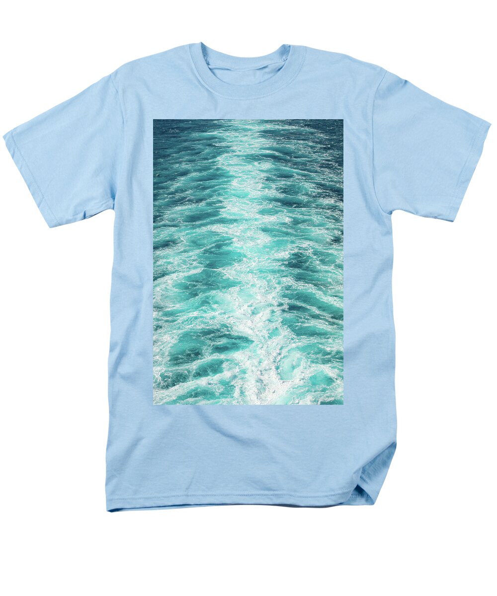 Off the Coastal Waters of Italy - Men's T-Shirt  (Regular Fit)