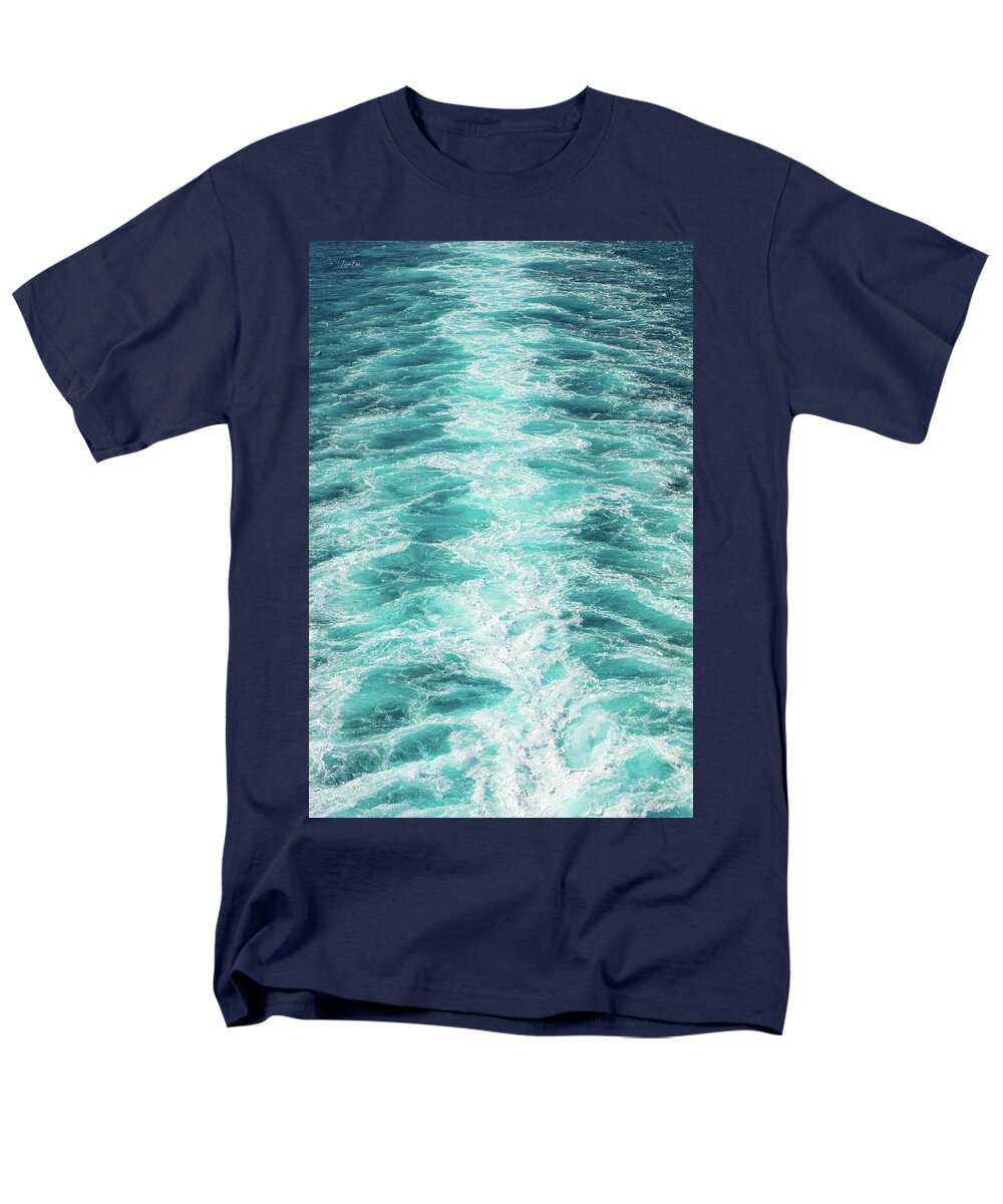 Off the Coastal Waters of Italy - Men's T-Shirt  (Regular Fit)