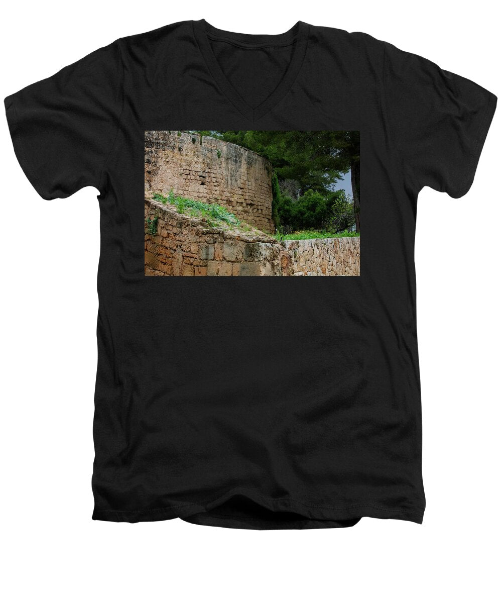 Spain Castle III - Men's V-Neck T-Shirt