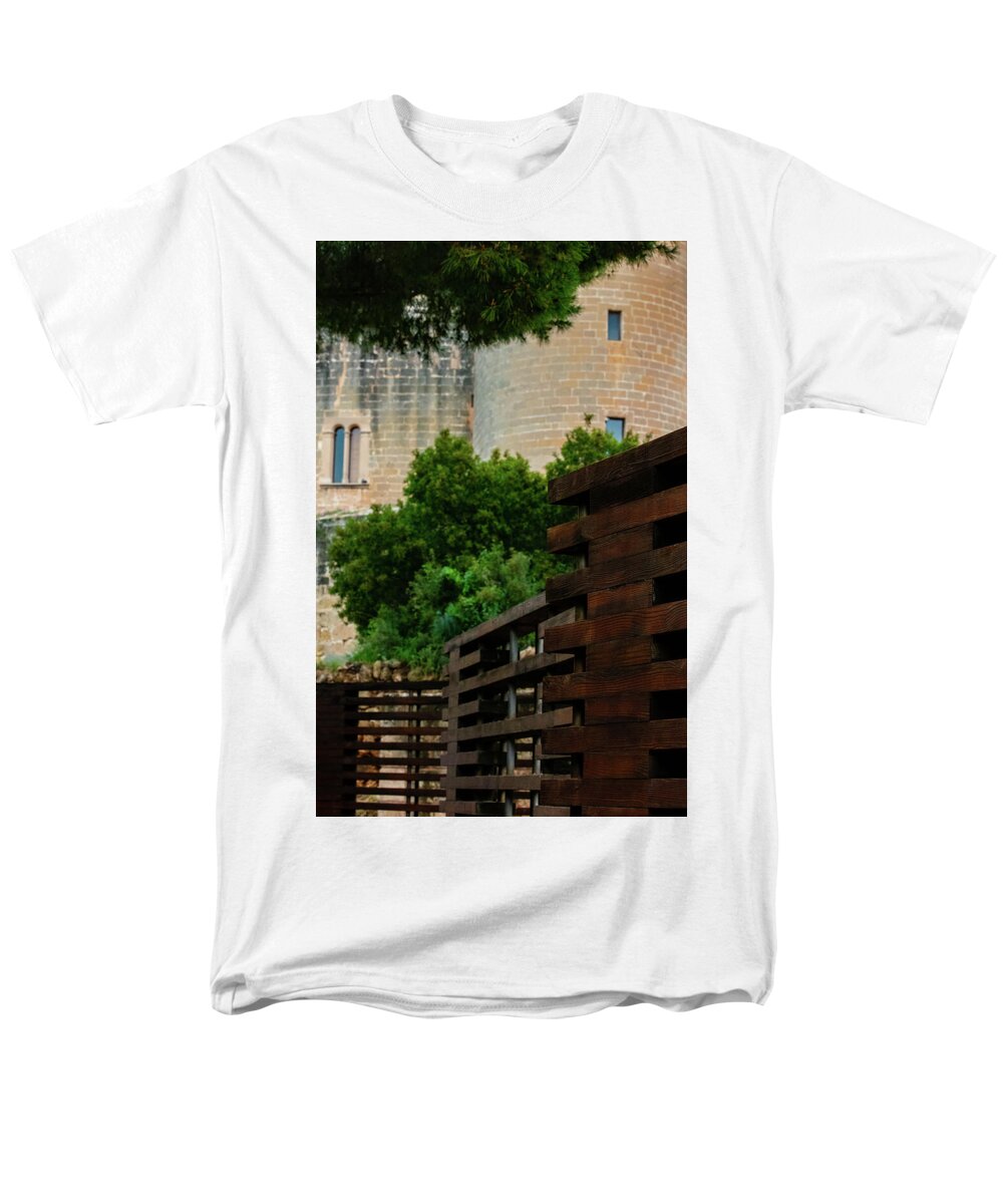 Spain Castle V - Men's T-Shirt  (Regular Fit)