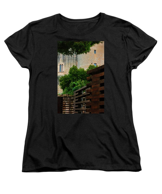 Spain Castle V - Women's T-Shirt (Standard Fit)