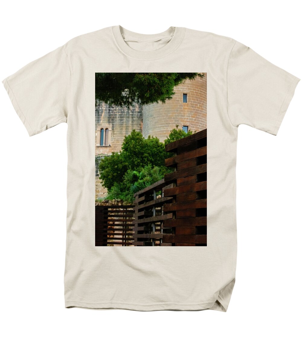 Spain Castle V - Men's T-Shirt  (Regular Fit)